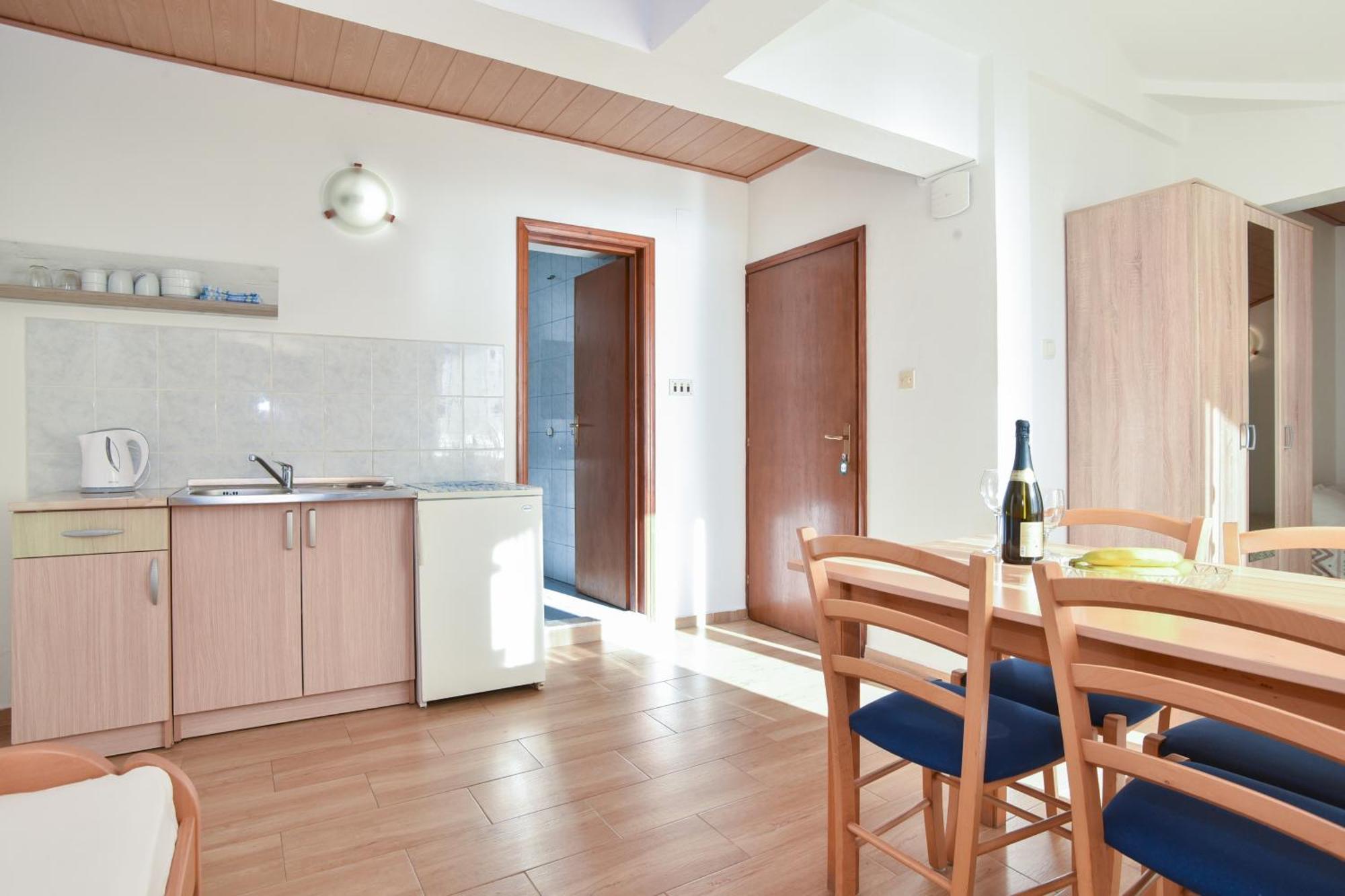 Apartments Milos Kaladjurdjevic Будва Екстер'єр фото