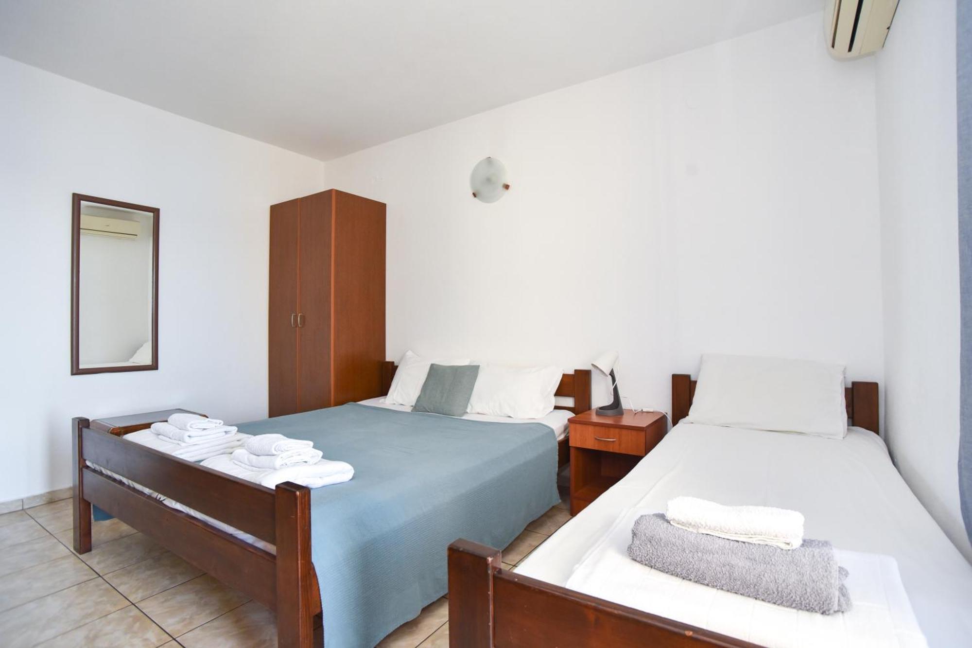 Apartments Milos Kaladjurdjevic Будва Екстер'єр фото