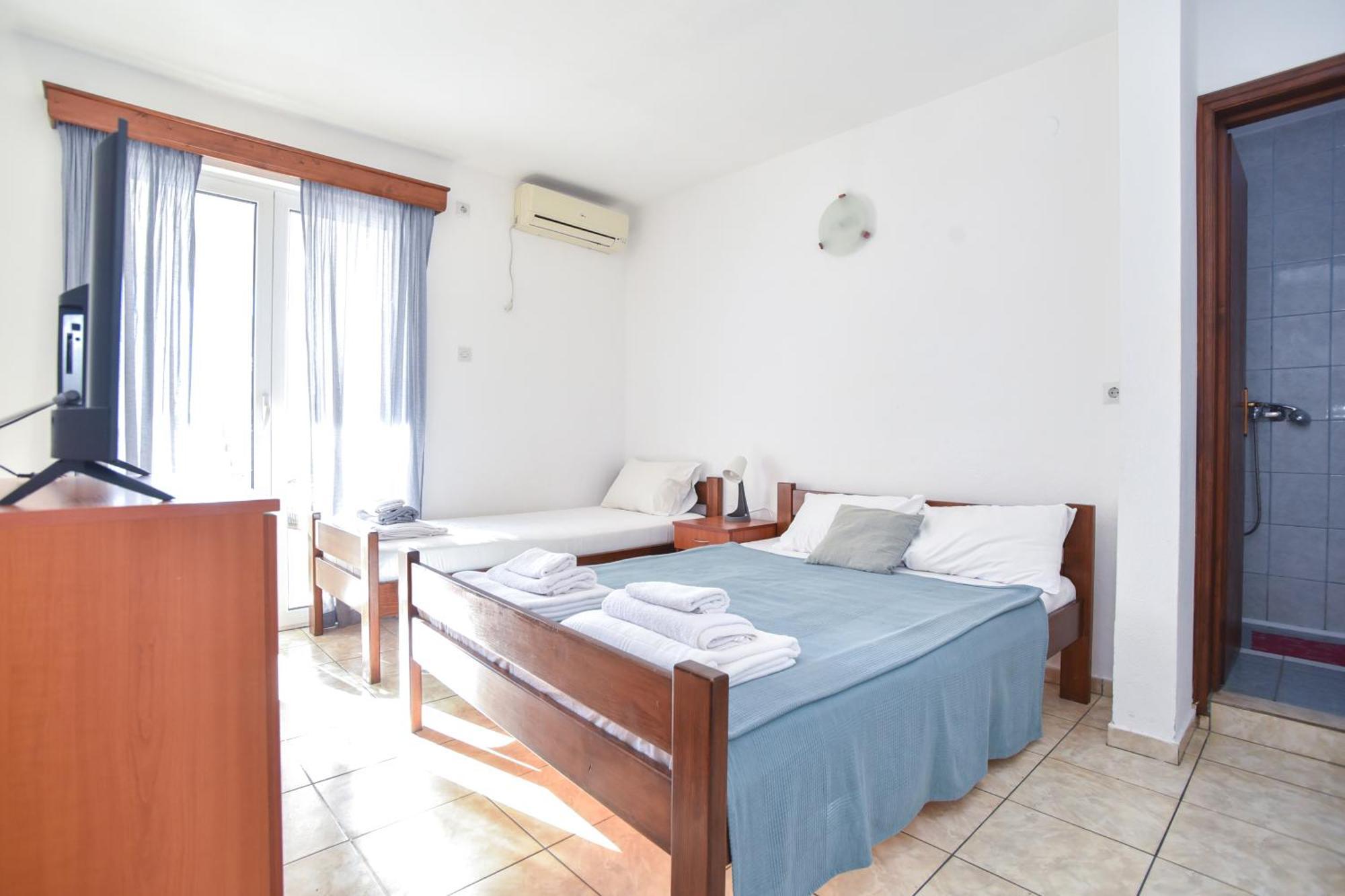 Apartments Milos Kaladjurdjevic Будва Екстер'єр фото