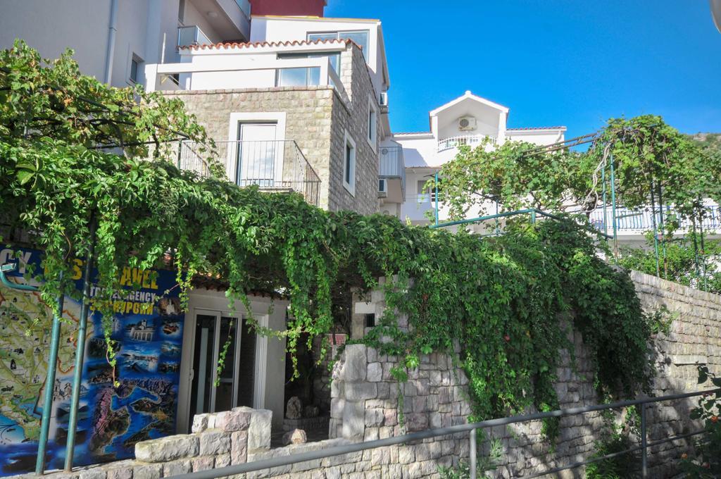 Apartments Milos Kaladjurdjevic Будва Екстер'єр фото